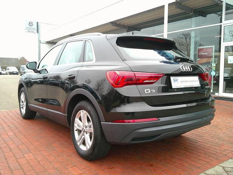 Gebraucht Audi Q3 150 PS (110 kW) 2020 Schwarz SUV