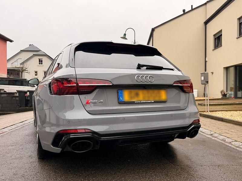 Gebraucht Audi RS4 Ambiente 450 PS (330 kW) 2022 Grau Kombi