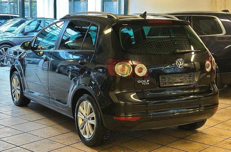 Gebraucht VW Golf VI Style 86 PS (63 kW) 2011 Schwarz Kleinwagen