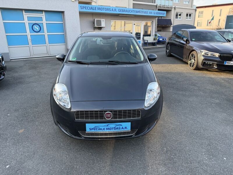 Gebraucht Fiat Grande Punto 77 PS (56 kW) 2008 Grau Kleinwagen