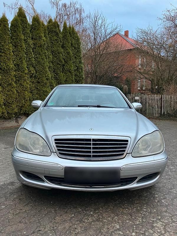 Gebraucht Mercedes S320 204 PS (150 kW) 2002 Silber Limousine