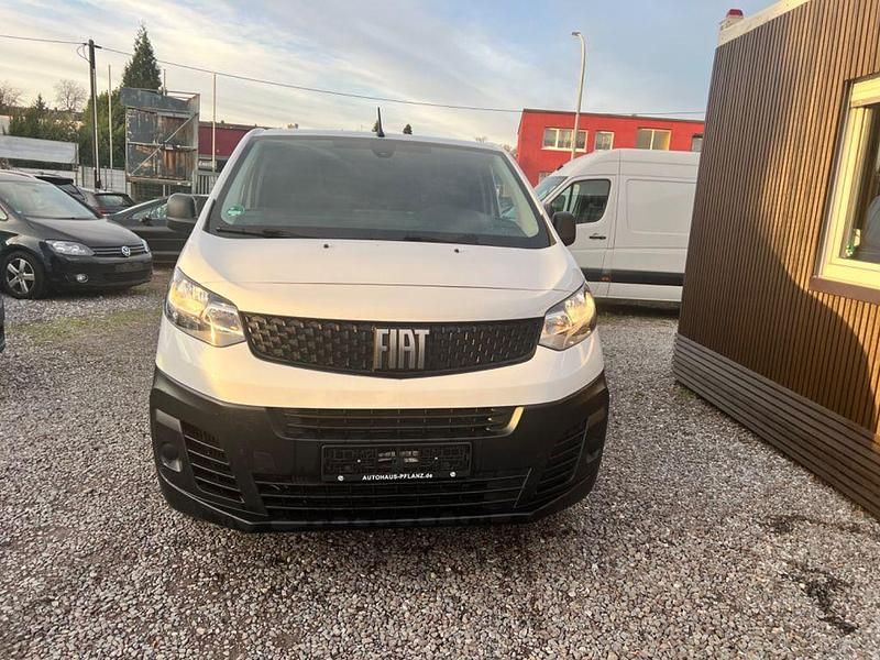 Gebraucht Fiat Scudo 144 PS (105 kW) 2024 Weiß Van