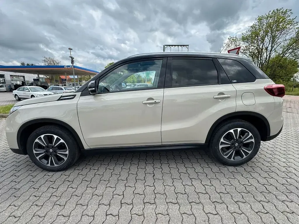 Gebraucht Suzuki Vitara Comfort 140 PS (102 kW) 2020 SUV