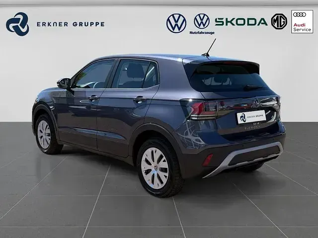 Gebraucht VW T-Cross Basis 95 PS (69 kW) 2025 Grau SUV