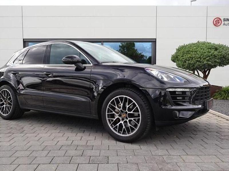 Andere Gebraucht 2014 Porsche Macan SUV | 35.980 € (Teuer) - Bild 1/4