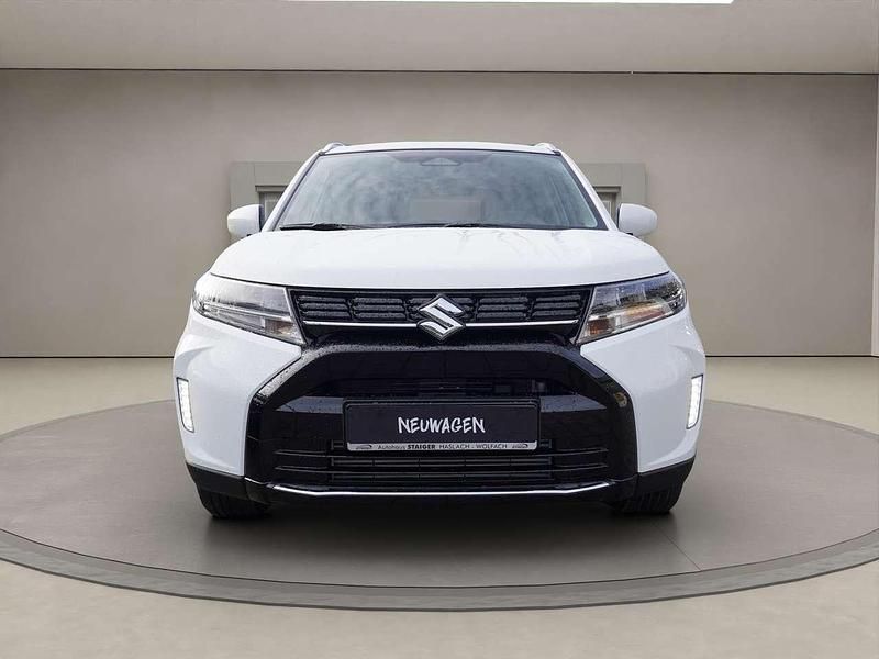 Neu Suzuki Vitara Comfort 110 PS (80 kW) 2025 Weiss SUV