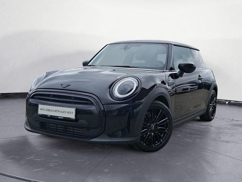 Gebraucht Mini Cooper Classic 136 PS (100 kW) 2023 Schwarz Kleinwagen
