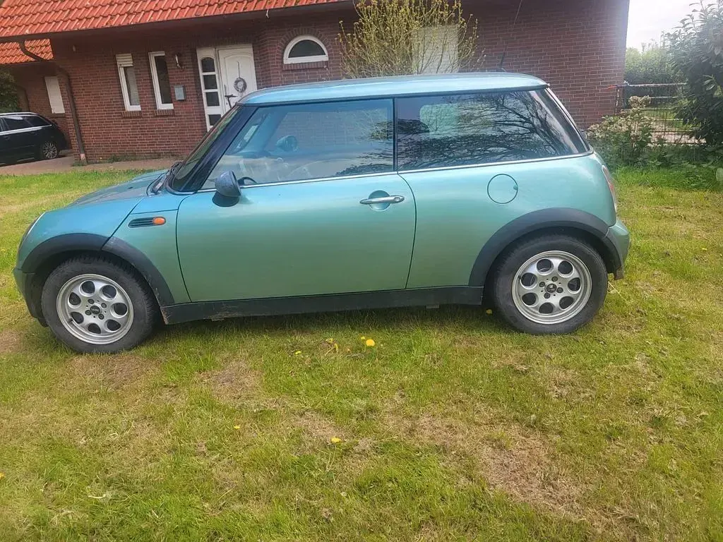 Occasion Mini ONE 90 PK (66 kW) 2002 Groen Hatchback