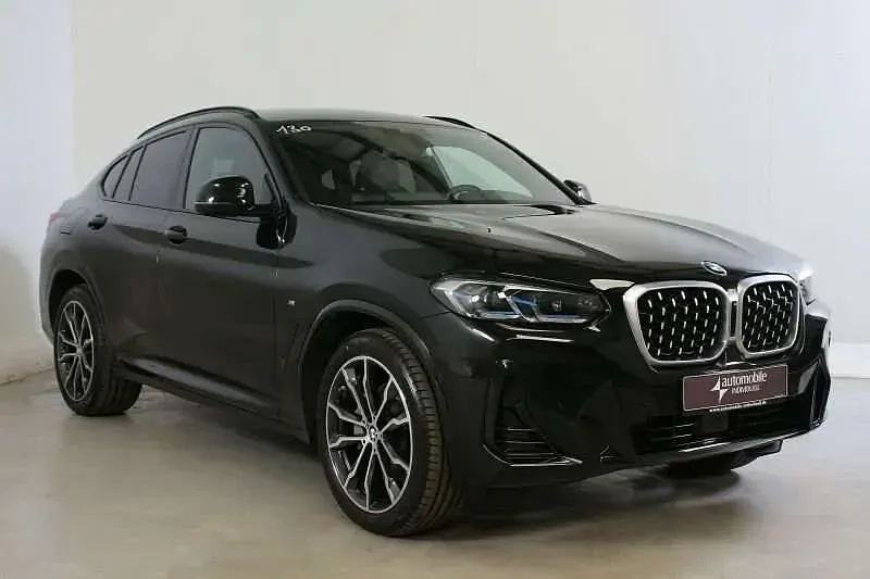 Gebraucht BMW X4 M Sport 286 PS (210 kW) 2025 Schwarz SUV
