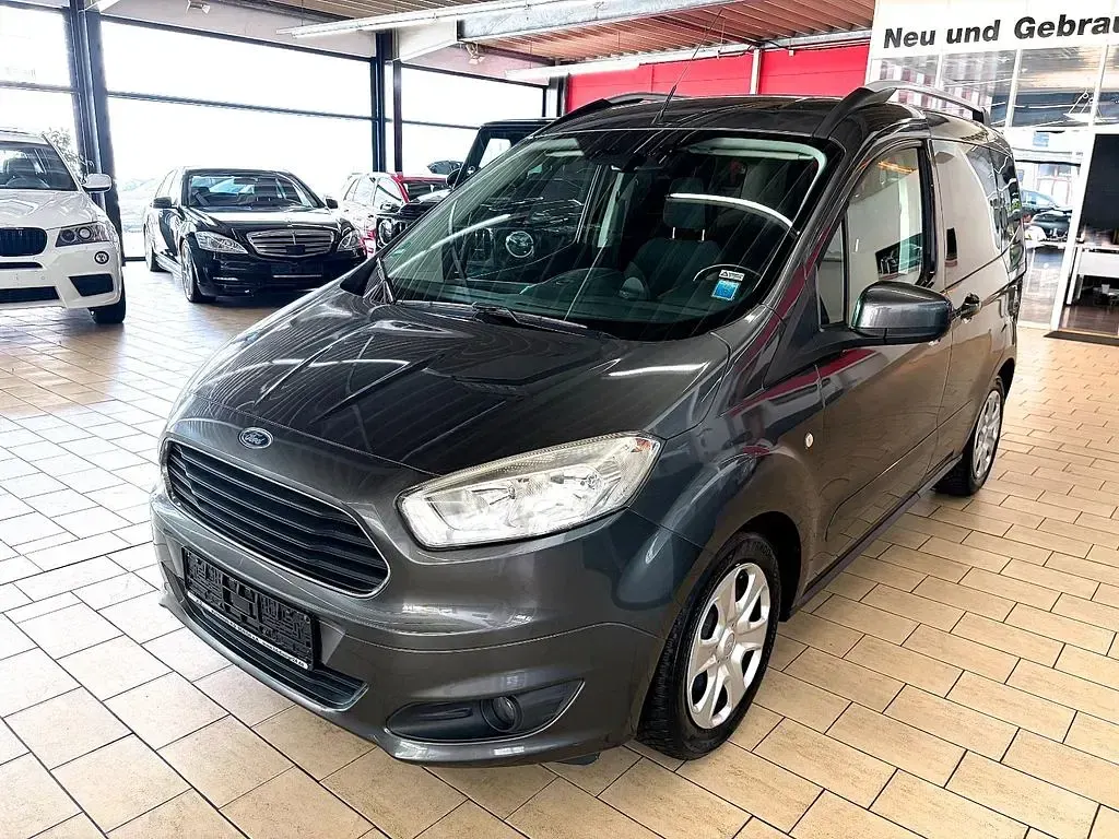 Gebraucht Ford Tourneo Courier 101 PS (74 kW) 2016 Grau Van / Kleinbus