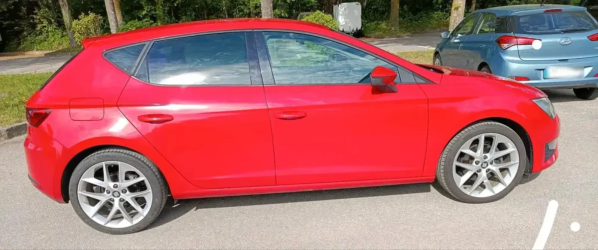 Usata Seat Leon FR 122 CV (89 kW) 2012 Rosso Berlina
