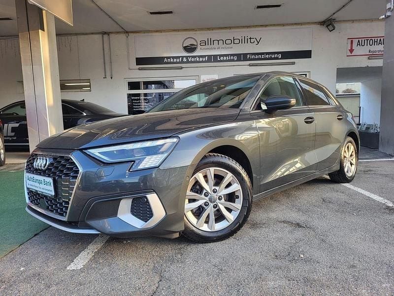 Gebraucht Audi A3 Advanced 150 PS (110 kW) 2022 Grau Limousine