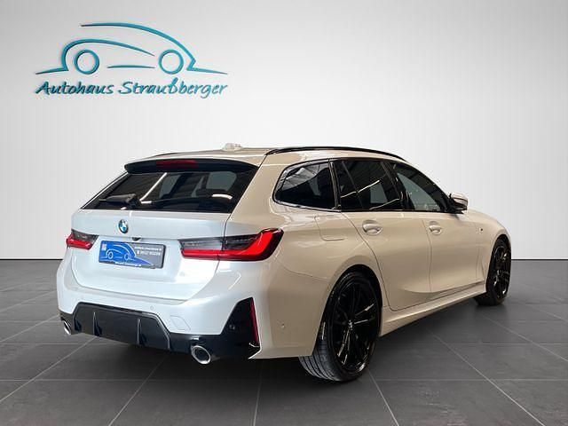 Gebraucht BMW 320 M Sport 190 PS (139 kW) 2024 Weißkeine angabe Kombi