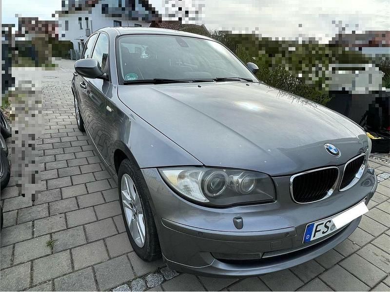 Gebraucht BMW 120 Advantage 177 PS (130 kW) 2010 Grau Kleinwagen
