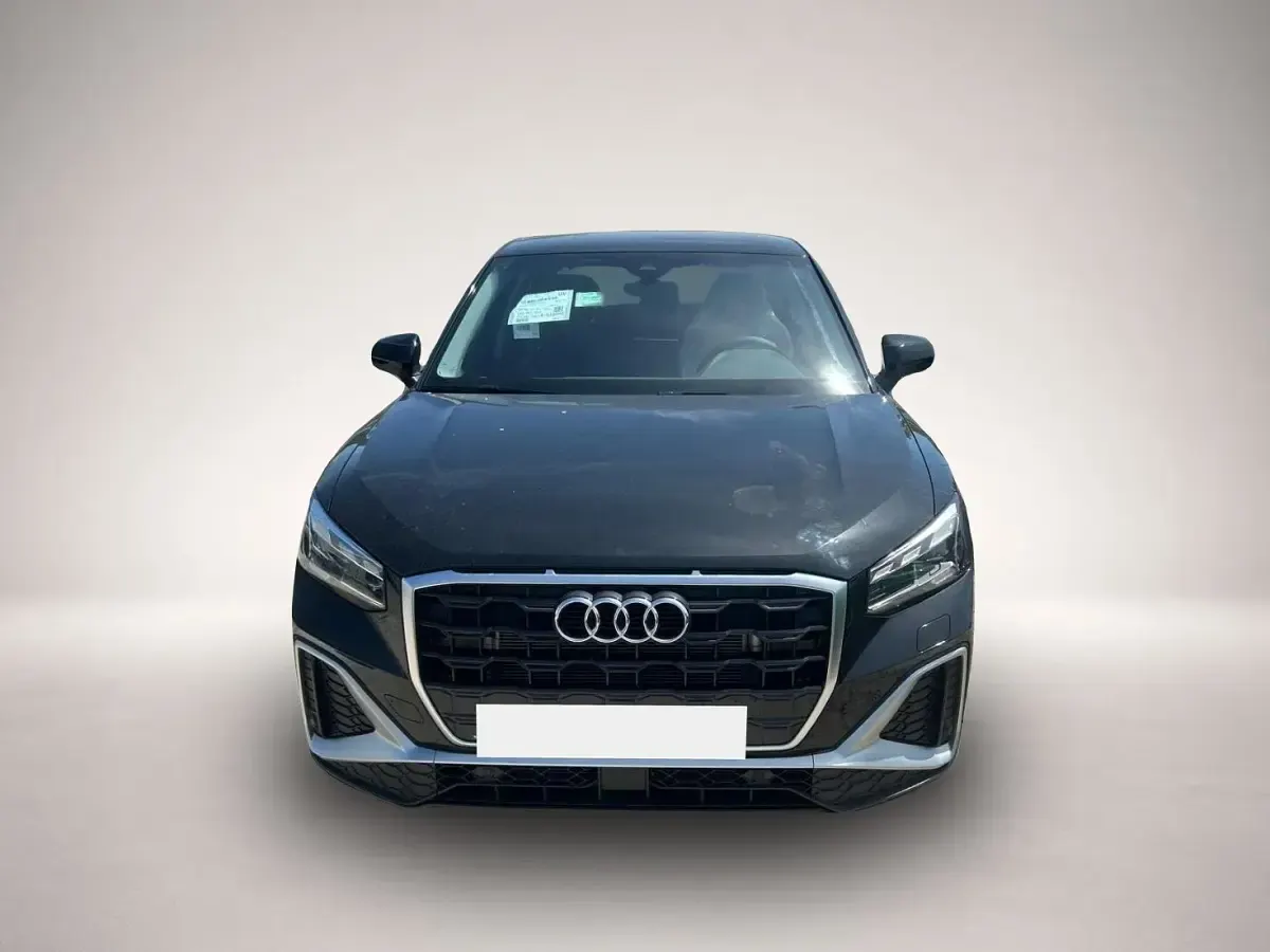 Neu Audi Q2 S-Line 150 PS (110 kW) 2026 Schwarz SUV