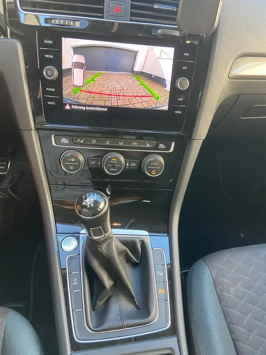 Gebraucht VW Golf VII IQ Drive 115 PS (84 kW) 2019 Grau Limousine
