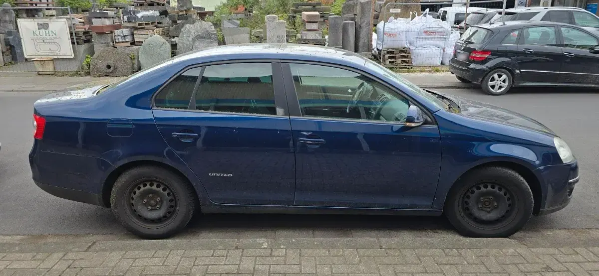 Brugt VW Jetta 105 HK (77 kW) 2008 Blå Sedan