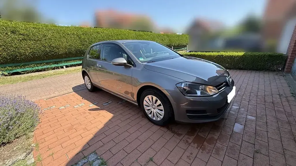 Gebraucht VW Golf VII Trendline 86 PS (63 kW) 2017 Grau Limousine