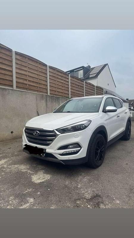 Gebraucht Hyundai Tucson Premium 185 PS (136 kW) 2016 Weiß SUV