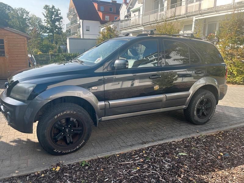 Schwarz Gebraucht 2005 Kia Sorento 2 SUV | 4.999 € - Bild 1/3