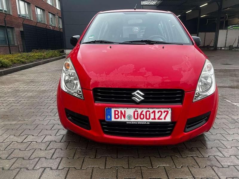 Gebraucht Suzuki Splash 65 PS (47 kW) 2009 Rot Kleinwagen