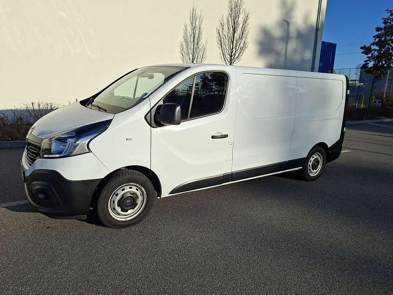 Gebraucht Renault Trafic Komfort 145 PS (106 kW) 2019 Van / Kleinbus