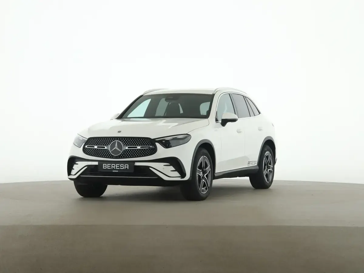 Gebraucht Mercedes GLC220 AMG 360 PS (264 kW) 2026 Weiss SUV