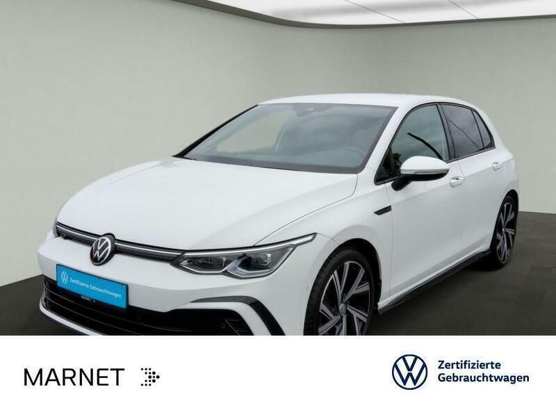 Pure white Gebraucht 2021 VW Golf VIII R-line Limousine | 26.430 € (Fairer Preis) - Bild 1/3