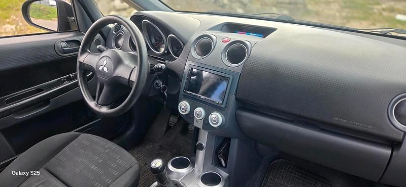 Gebraucht Mitsubishi Colt 95 PS (69 kW) 2007 Schwarz Limousine