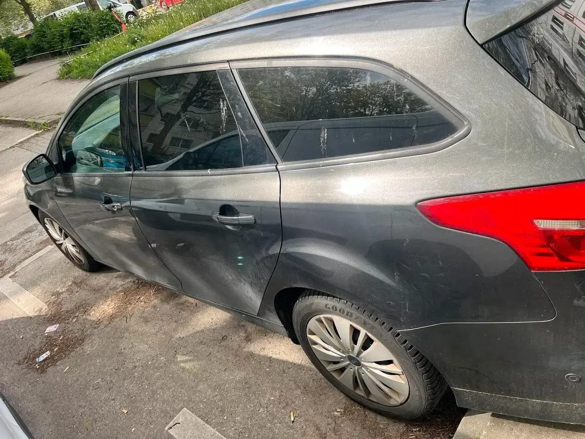 Used Ford Focus 125 HP (91 kW) 2016 Grey Estate