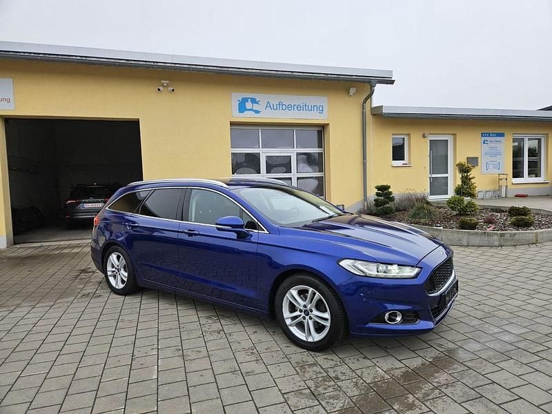 Gebraucht Ford Mondeo Titanium 203 PS (149 kW) 2015 Blau Kombi