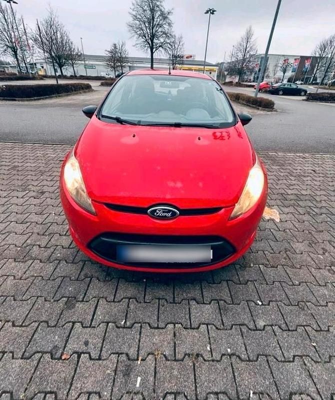 Gebraucht Ford Fiesta 60 PS (44 kW) 2009 Rot Kleinwagen
