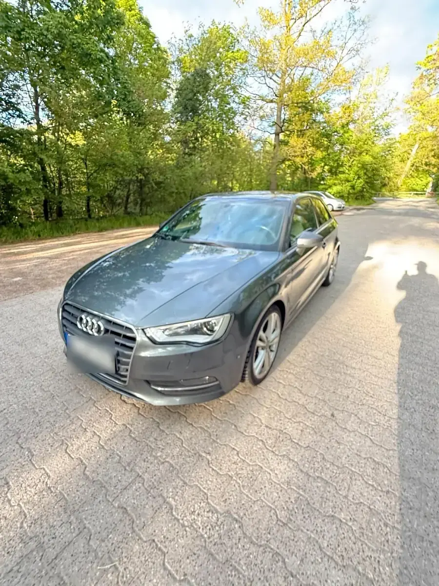 Gebraucht Audi A3 S-Line 2014 Grau Coupé