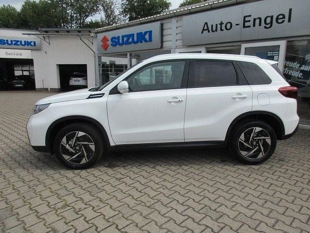Gebraucht Suzuki Vitara Comfort+ 129 PS (94 kW) 2025 Weiß SUV