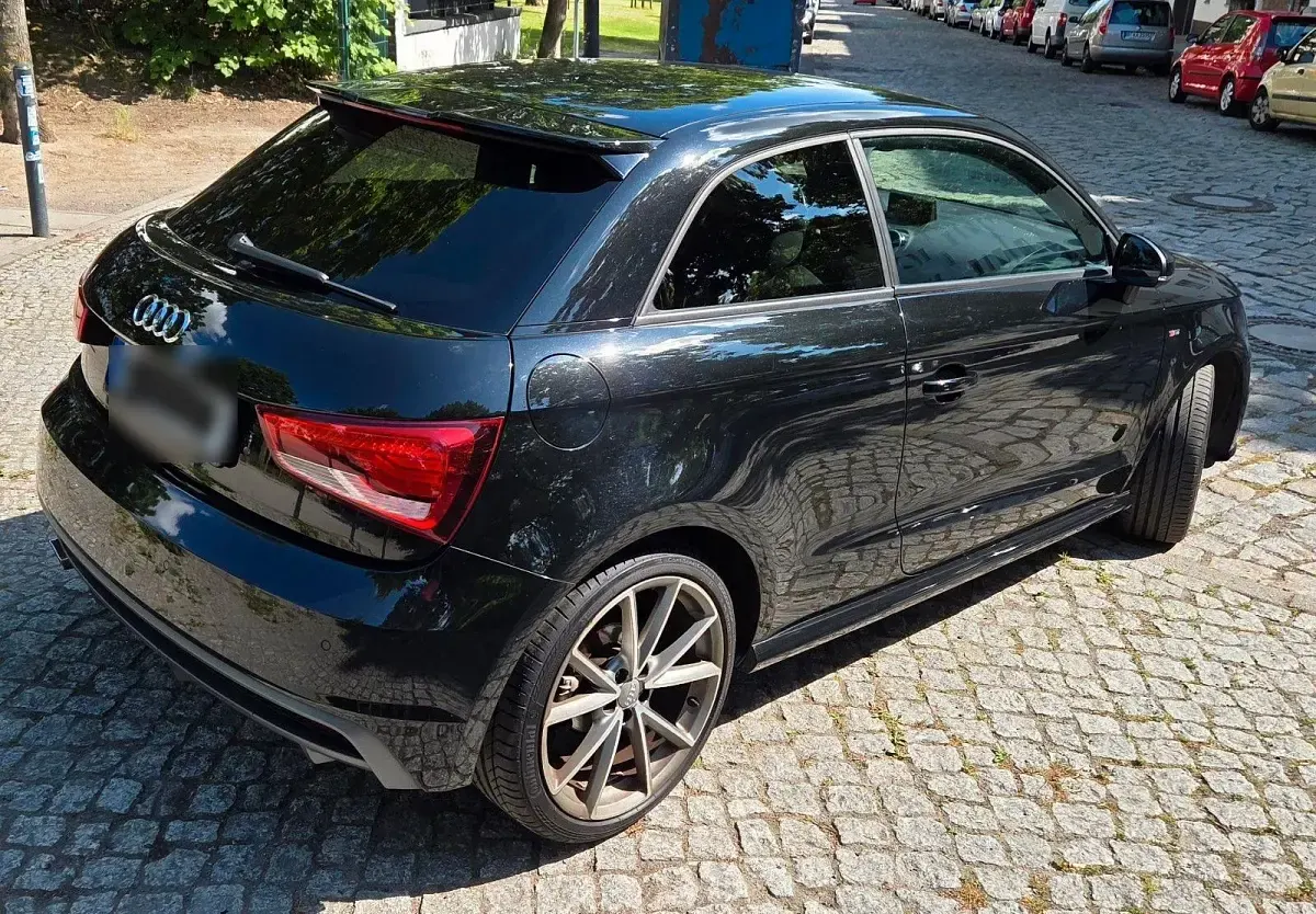 Gebraucht Audi A1 S-Line 95 PS (69 kW) 2016 Schwarz Kleinwagen