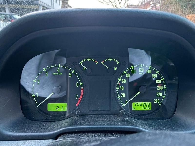 Gebraucht Skoda Octavia 125 PS (91 kW) 1999 Grün Limousine