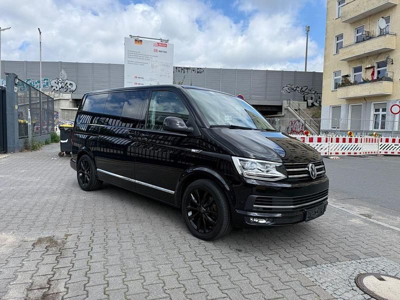 Schwarz Gebraucht 2018 VW T6 Van | 39.200 € (Guter Preis) - Bild 1/4