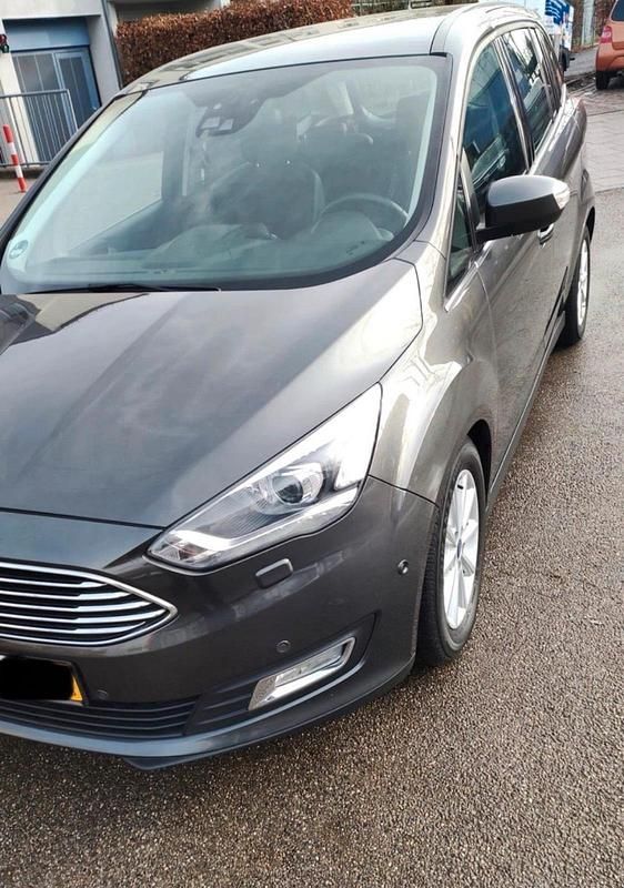 Gebraucht Ford Grand C-Max 150 PS (110 kW) 2018 Schwarz Van / Kleinbus
