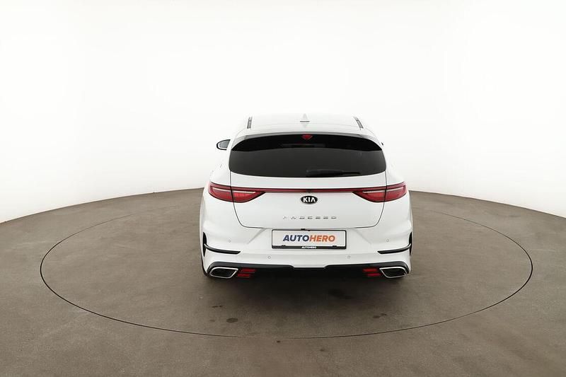Gebraucht Kia ProCeed GT 204 PS (150 kW) 2021 Weiß Kombi