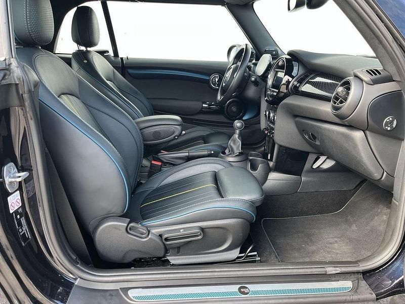 Gebraucht Mini Cooper Cabriolet Chili 136 PS (100 kW) 2021 Mini yours enigmatic black Cabrio