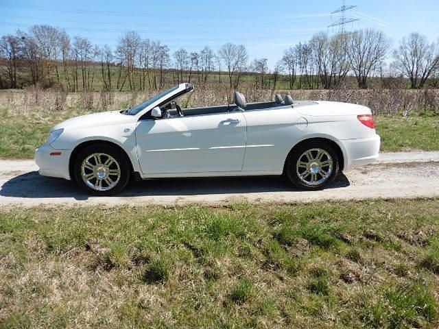 Gebraucht Chrysler Sebring Cabriolet 186 PS (136 kW) 2009 Weiß Cabrio