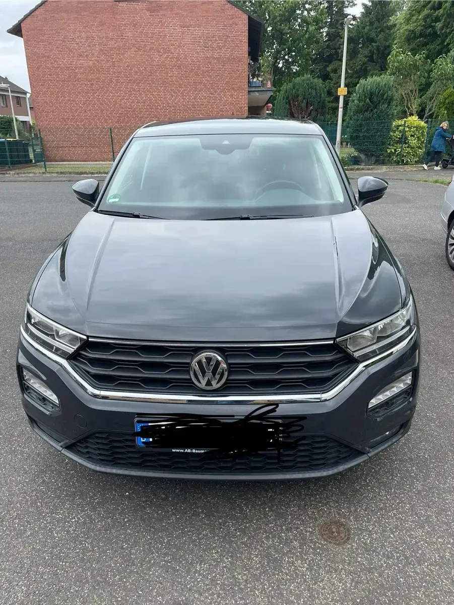 Gebraucht VW T-Roc 116 PS (85 kW) 2018 Grau SUV