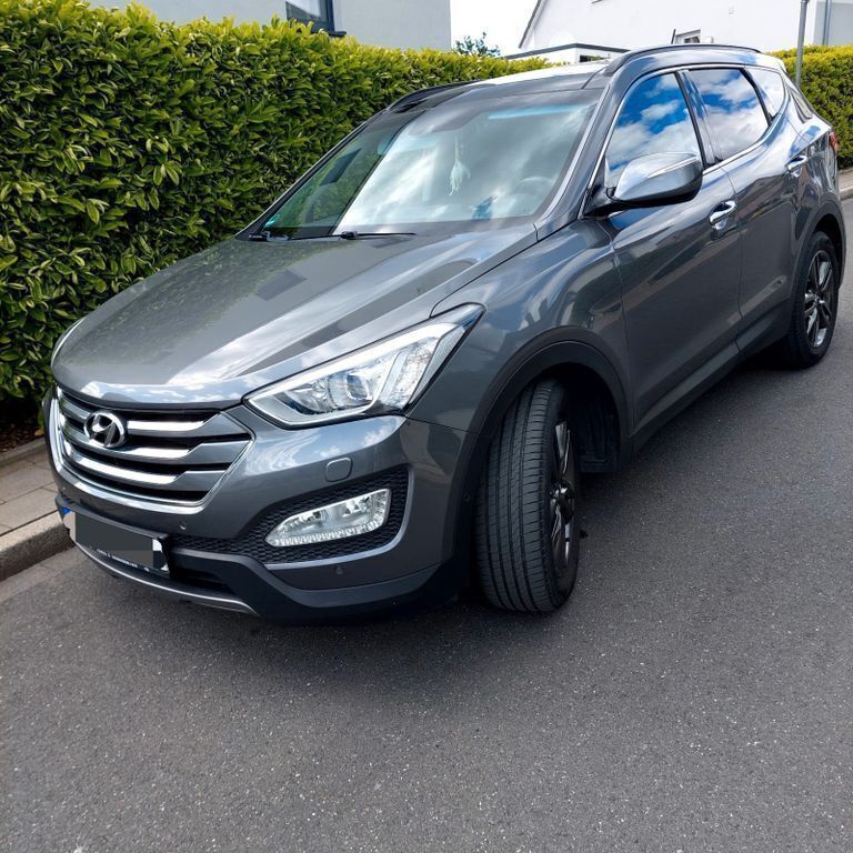 Grau Gebraucht 2014 Hyundai Santa Fe Premium SUV | 14.990 € (Fairer Preis) - Bild 1/4