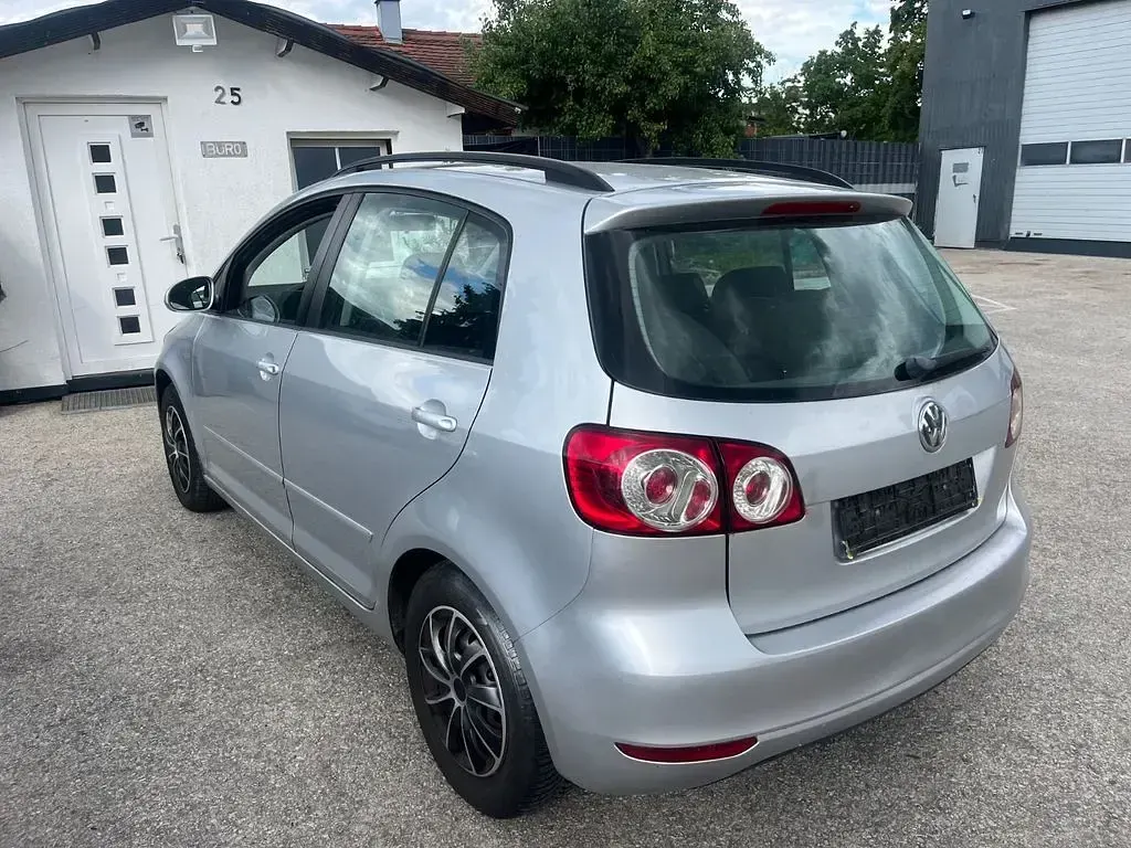 Gebraucht VW Golf Plus Cross Trendline 80 PS (58 kW) 2009 Silber Limousine