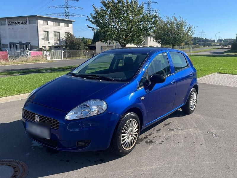 Blau Gebraucht 2008 Fiat Punto Kleinwagen | 1.799 € (Fairer Preis) - Bild 1/4
