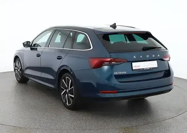 Gebraucht Skoda Octavia Style 150 PS (110 kW) 2020 Blau Kombi