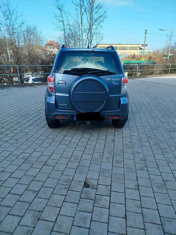 Second-hand Daihatsu Terios 105 CP (77 kW) 2010 Gri SUV