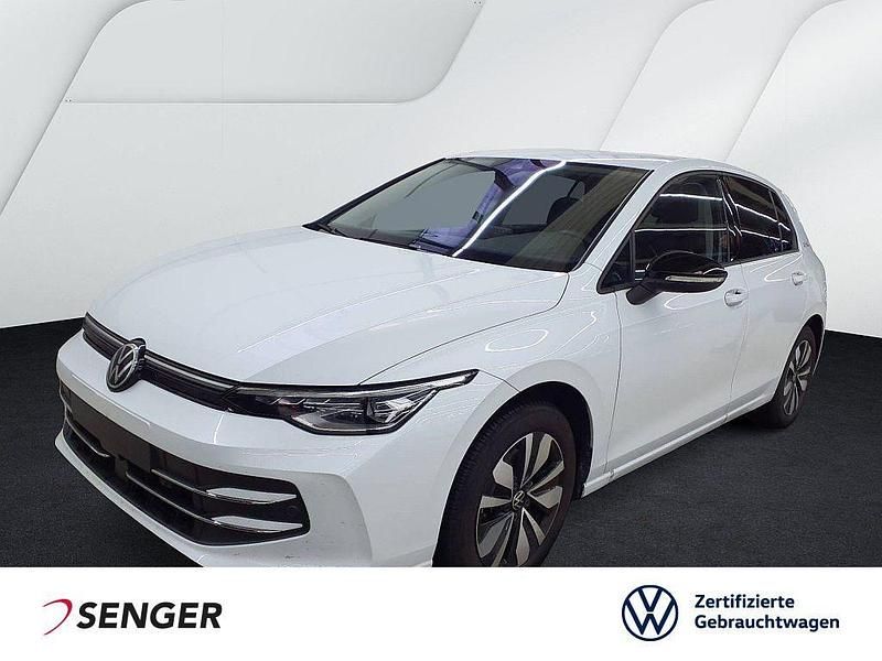 Oryxweiß perlmutteffekt Gebraucht 2025 VW Golf VIII Goal Limousine | 30.990 € (Guter Preis) - Bild 1/4