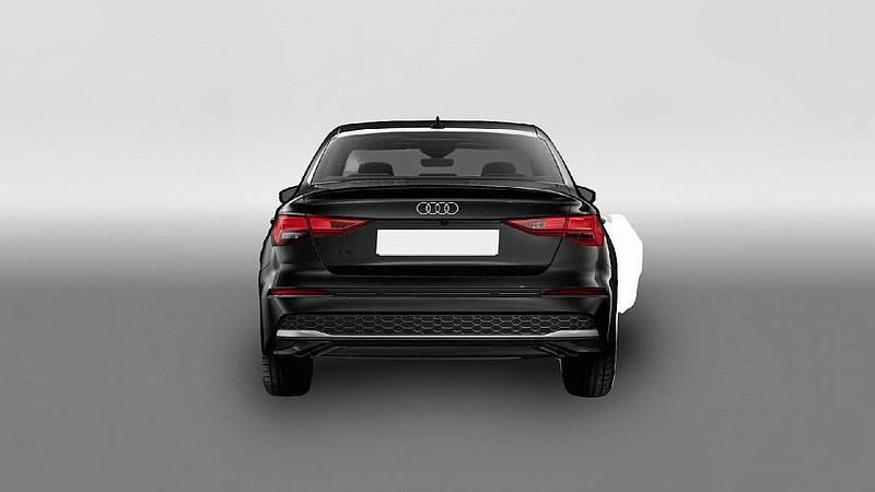 Używany Audi A3 Advanced 150 KM (110 kW) 2025 Czarny Sedan/Limuzyna