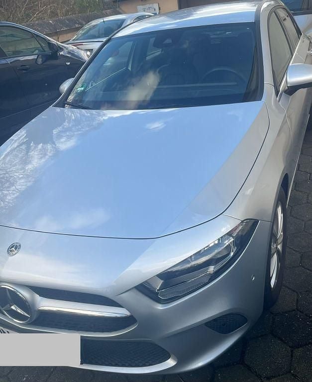 Gebraucht Mercedes A250 224 PS (164 kW) 2017 Silber Limousine